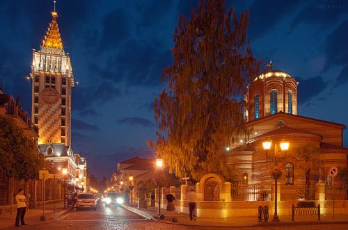 Gruzja, Batumi nocą
